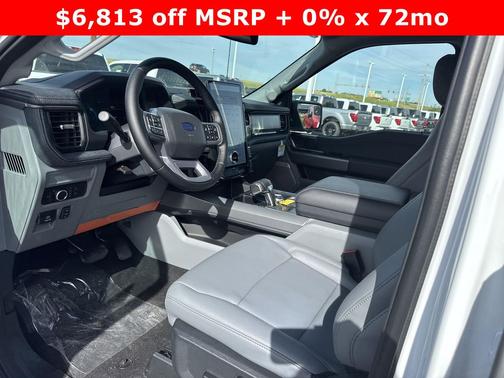 2025 Ford F-150 Lightning Flash