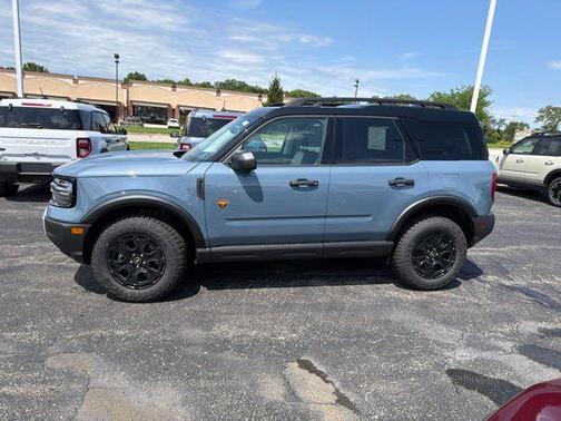 Azure Gray Metallic Tri-Coat 2026 Ford Bronco Sport Badlands