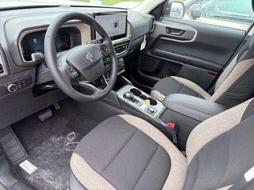 Oxford White 2026 Ford Bronco Sport Big Bend
