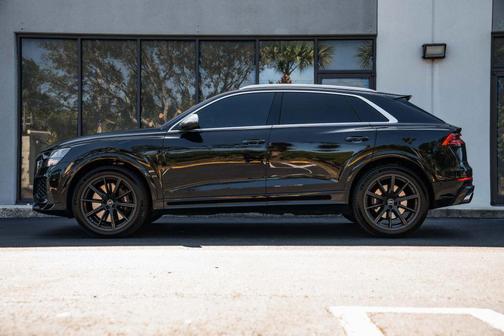 2022 Audi RS Q8 4.0T
