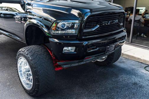 2018 RAM 2500 Laramie Mega Cab 4x4 6'4' Box