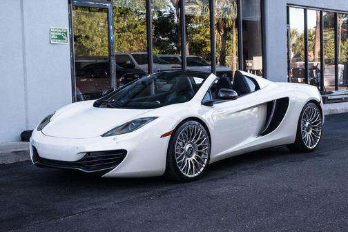 2013 McLaren MP4-12C Base