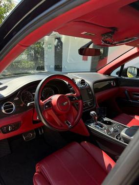 2019 Bentley Bentayga V8
