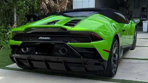 2024 Lamborghini Huracan EVO EVO Spyder Convertible 2D