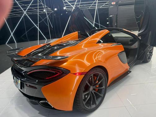 2019 McLaren 570S Spider Convertible 2D