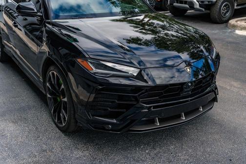 2019 Lamborghini Urus Sport Utility 4D
