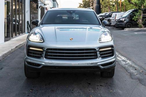 2020 Porsche Cayenne Cayenne