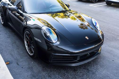 2020 Porsche 911 Carrera 4S Cabriolet