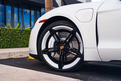 2023 Porsche Taycan 4S
