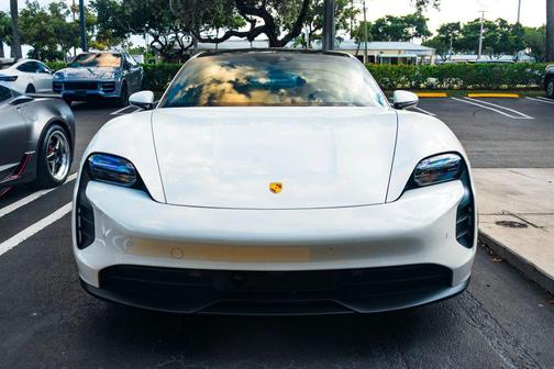 2023 Porsche Taycan 4S
