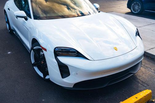 2023 Porsche Taycan 4S