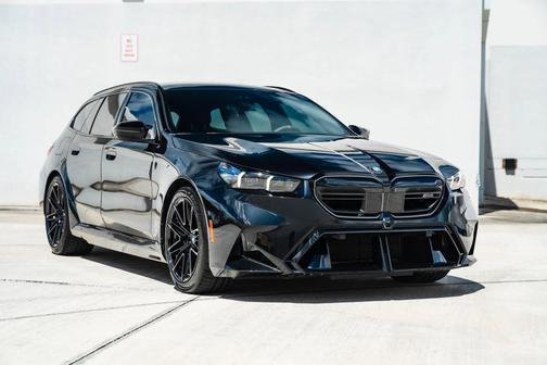 Black Sapphire Metallic 2026 BMW M5 Base