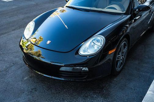 2006 Porsche Boxster Cabriolet 2D