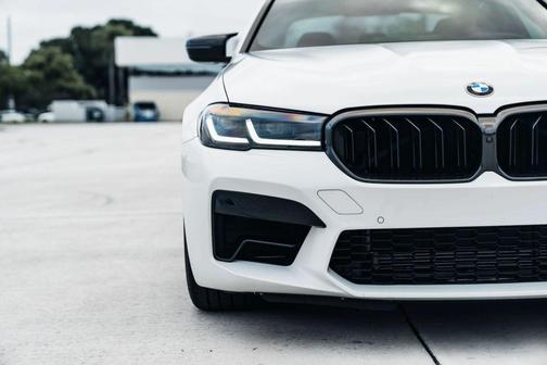 2022 BMW M5 Base