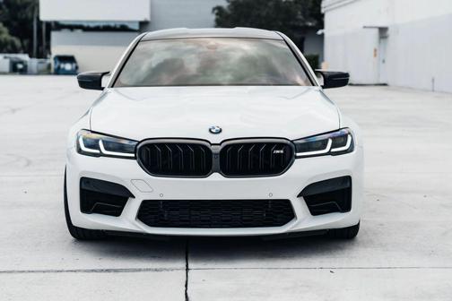 2022 BMW M5 Base