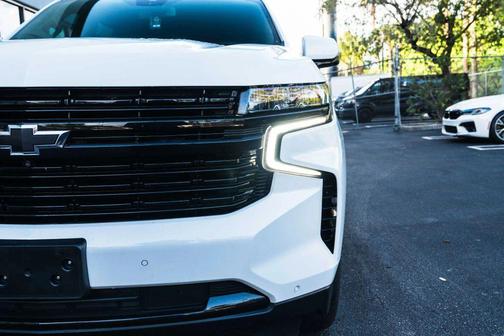 2024 Chevrolet Suburban RST