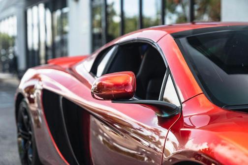 2014 McLaren MP4-12C Base