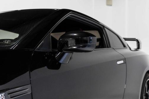 2012 Nissan GT-R Black Edition