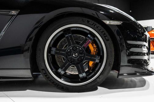 2012 Nissan GT-R Black Edition