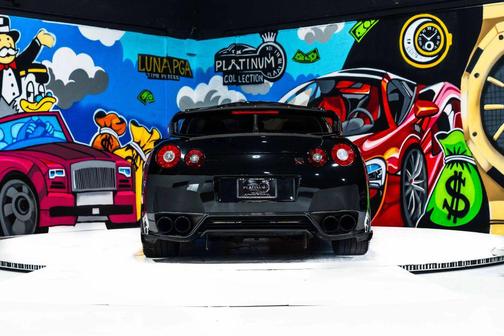 2012 Nissan GT-R Black Edition