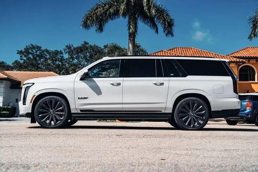 2025 Cadillac Escalade ESV V-Series