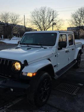 2022 Jeep Gladiator Sport