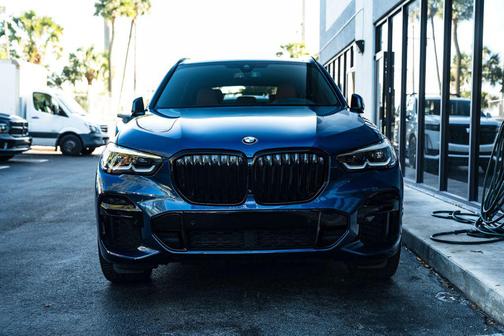 2023 BMW X5 sDrive40i