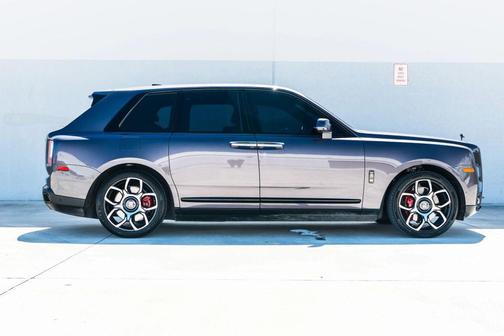 2022 Rolls-Royce Cullinan Sport Utility 4D