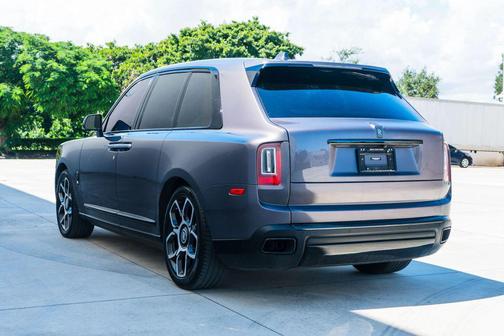 2022 Rolls-Royce Cullinan Sport Utility 4D