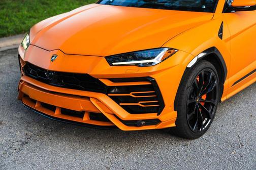 2019 Lamborghini Urus Sport Utility 4D