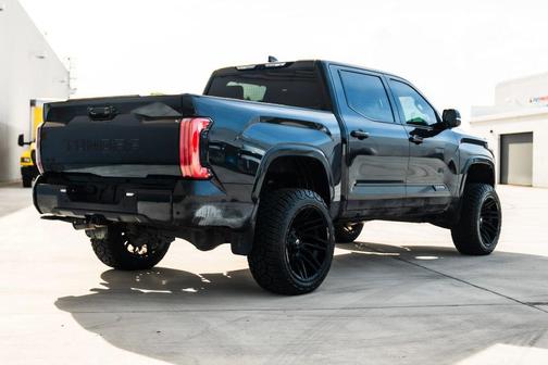 Midnight Black Metallic 2024 Toyota Tundra Platinum
