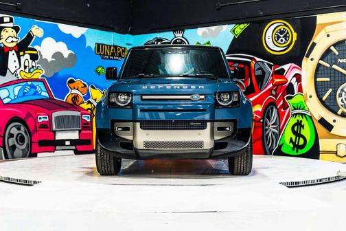 2022 Land Rover Defender 110 X-Dynamic SE