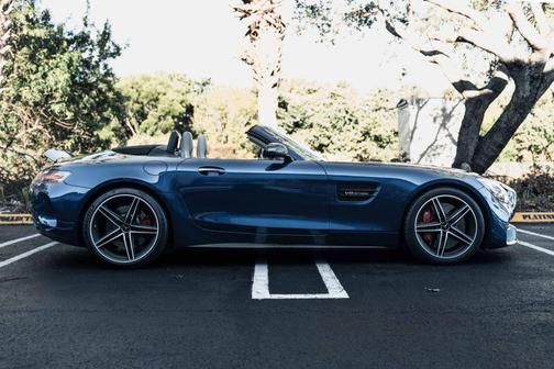 2018 Mercedes-Benz AMG GT R