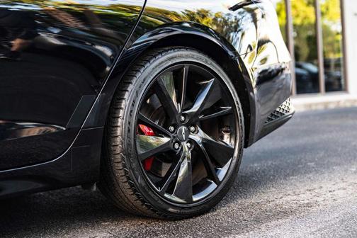 2022 Genesis G70 3.3T RWD