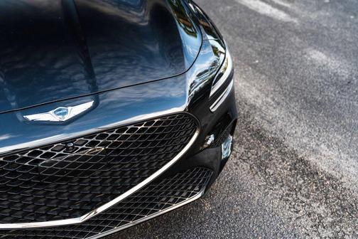 2022 Genesis G70 3.3T RWD