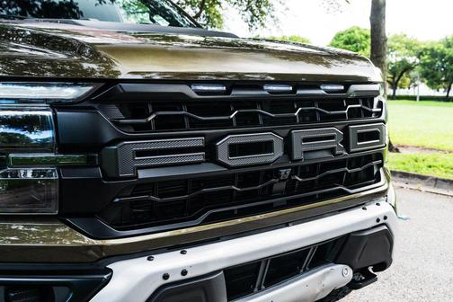 2025 Ford F-150 Raptor