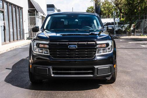 2023 Ford Maverick Lariat