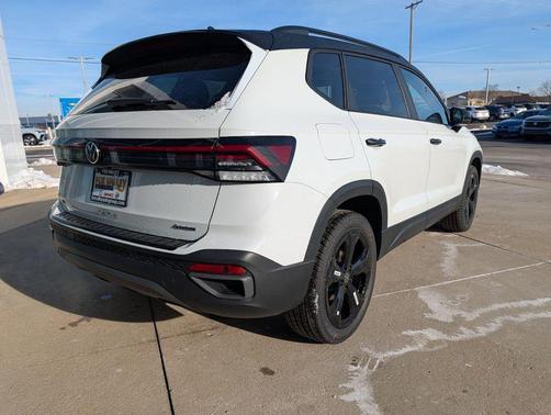 White 2026 Volkswagen Taos SE Black