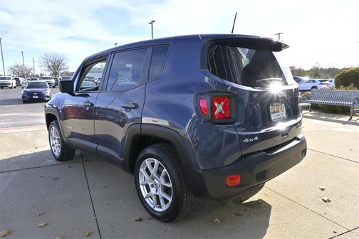 2023 Jeep Renegade Latitude