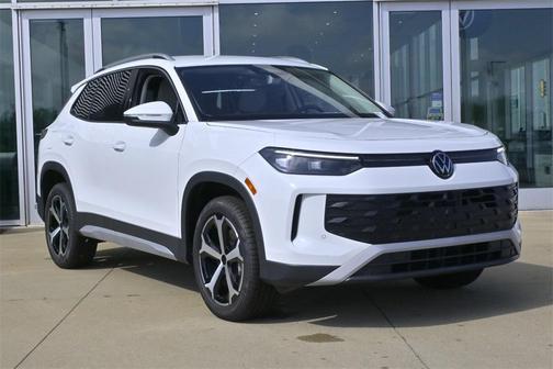 2025 Volkswagen Tiguan 2.0T SE 4MOTION