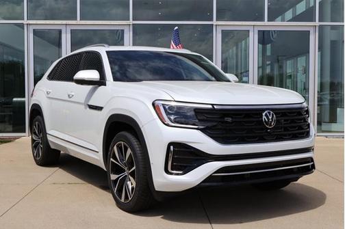 2025 Volkswagen Atlas Cross Sport 2.0T SEL Premium