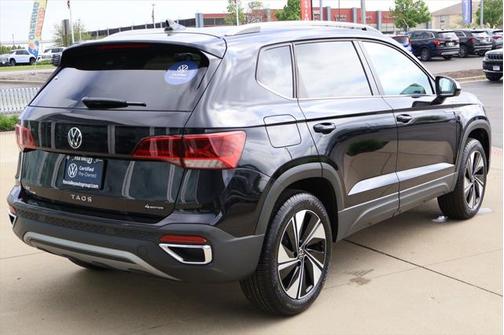 2024 Volkswagen Taos 1.5T SE
