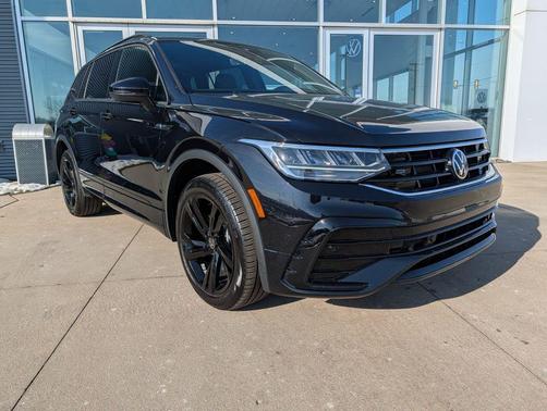 2023 Volkswagen Tiguan 2.0T SE R-Line Black 4MOTION