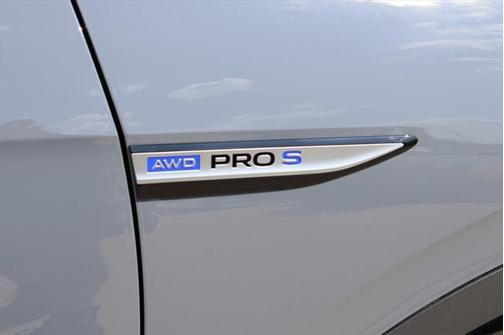 2025 Volkswagen ID.4 Pro S Plus