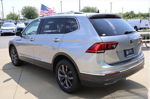 2022 Volkswagen Tiguan 2.0T SE 4MOTION