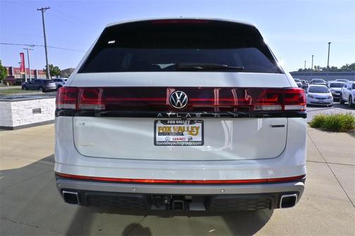 2025 Volkswagen Atlas 2.0T Peak Edition