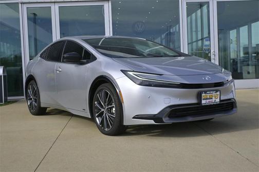 2024 Toyota Prius XLE