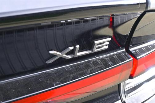 2024 Toyota Prius XLE