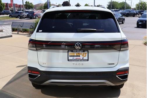 2025 Volkswagen Taos 1.5T SE