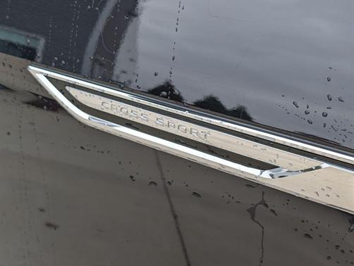 2023 Volkswagen Atlas Cross Sport 3.6L V6 SEL Premium R-Line